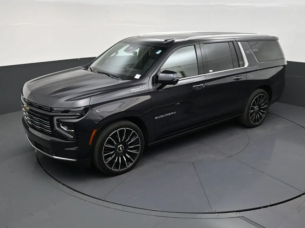 2026 Chevrolet Suburban High Country photo 12