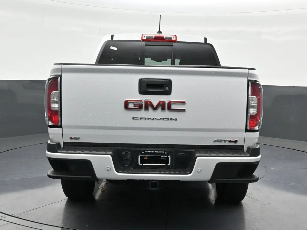 2021 GMC Canyon AT4 - Leather photo 4