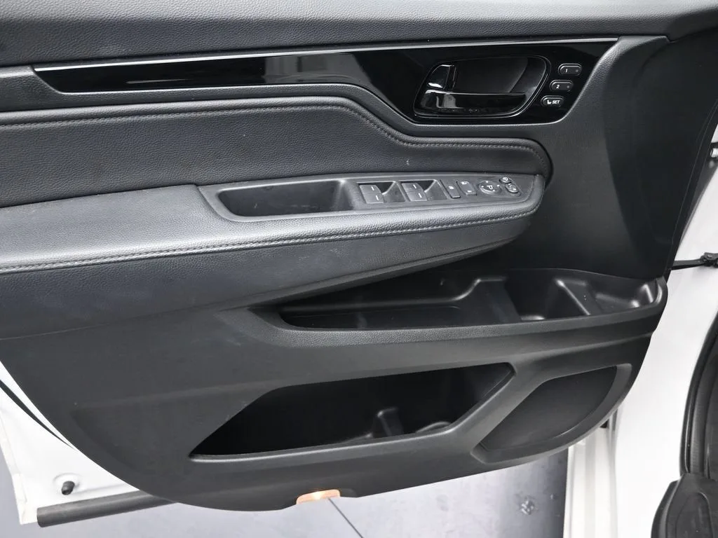 2023 Honda Odyssey Elite photo 11