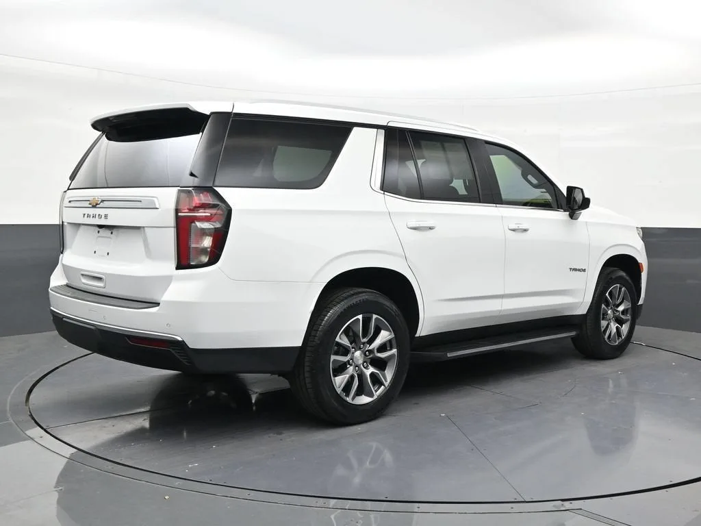 2023 Chevrolet Tahoe LS photo 5
