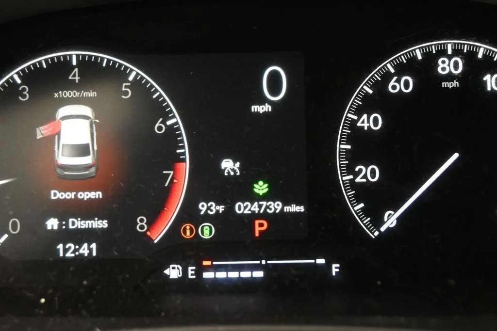 2024 Honda Civic Sedan LX photo 12