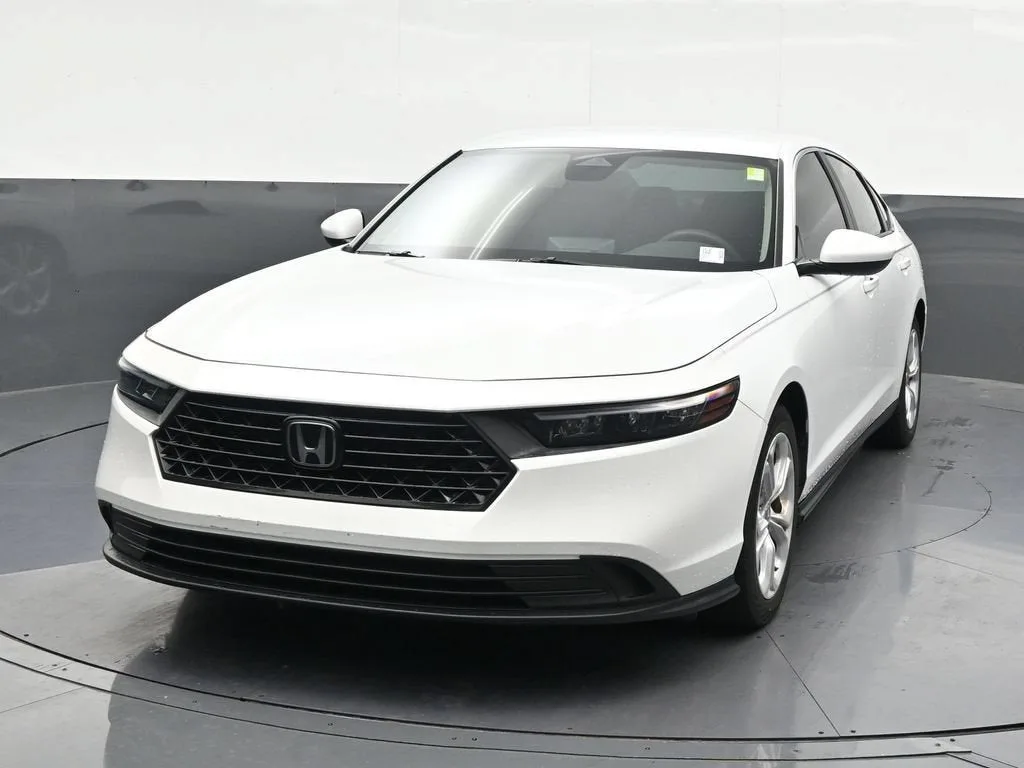 2024 Honda Accord Sedan LX photo 8
