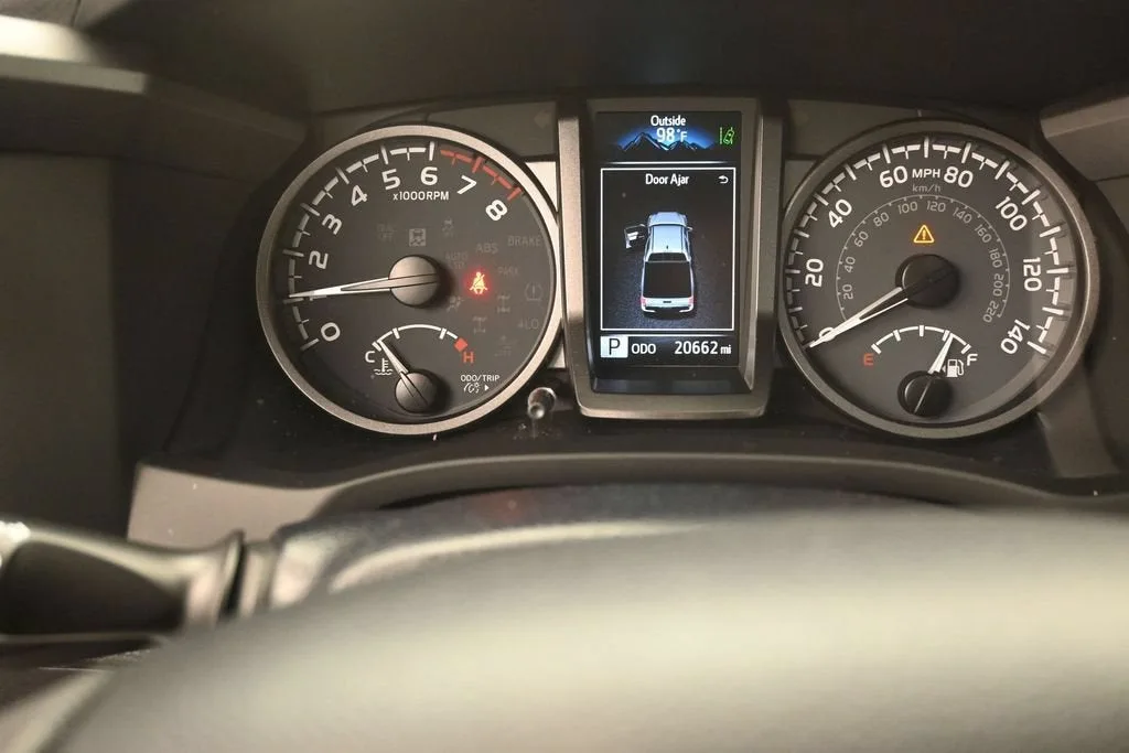 2023 Toyota Tacoma TRD Sport photo 11