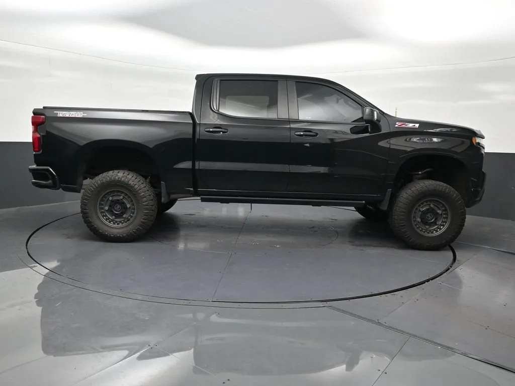 2019 Chevrolet Silverado 1500 LT Trail Boss photo 7