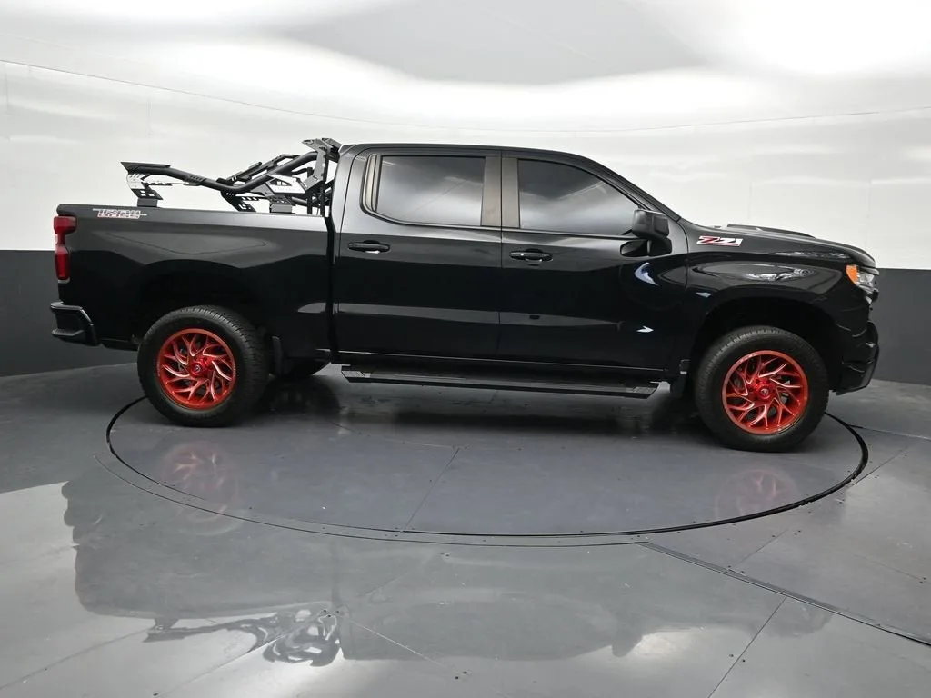 2024 Chevrolet Silverado 1500 LT Trail Boss photo 7