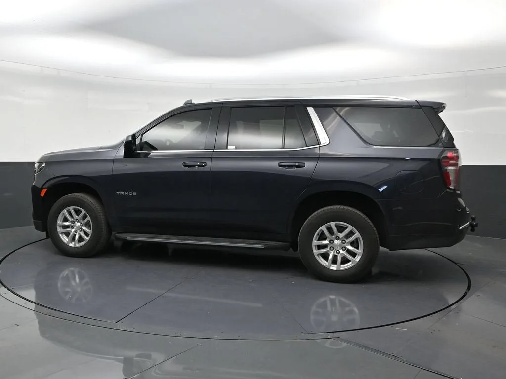 2021 Chevrolet Tahoe LS photo 2