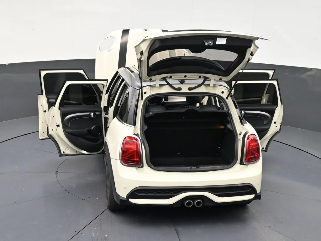 2022 MINI Hardtop 4 Door Cooper S photo 32