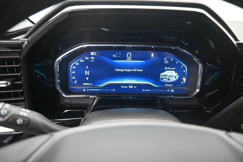 2024 Chevrolet Silverado 1500 LT photo 11