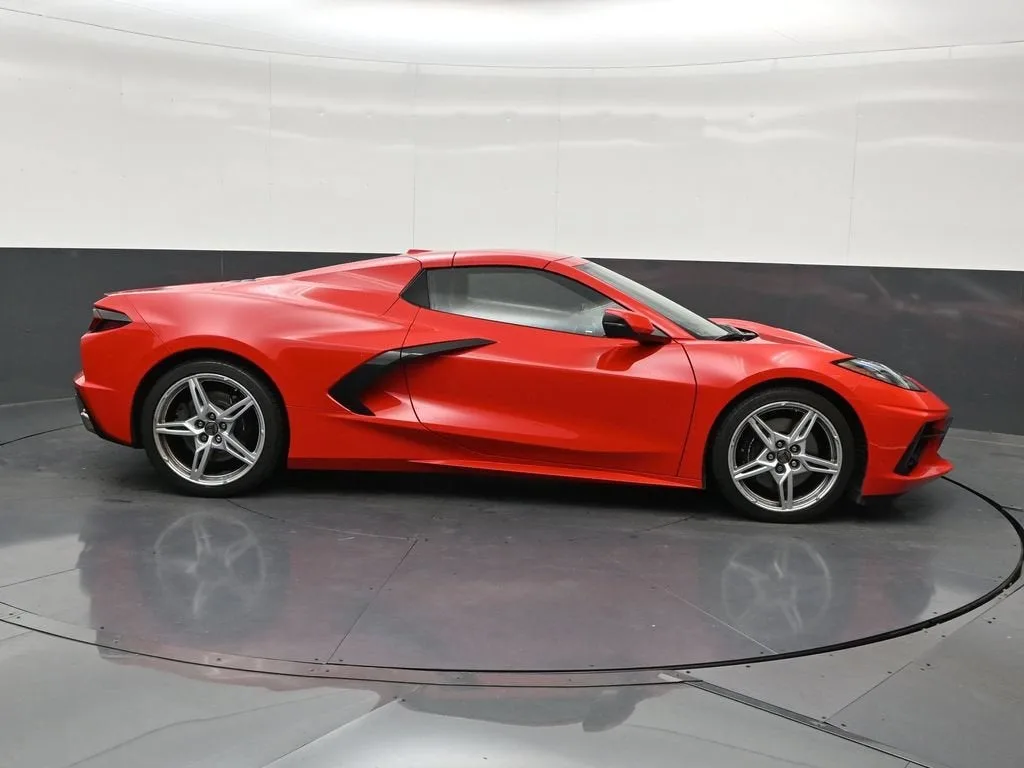 2024 Chevrolet Corvette Stingray 1LT photo 7