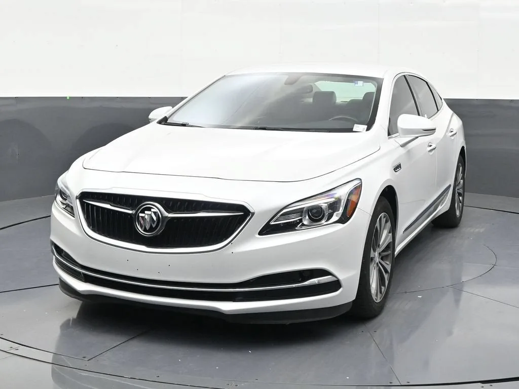 2019 Buick LaCrosse Essence photo 8