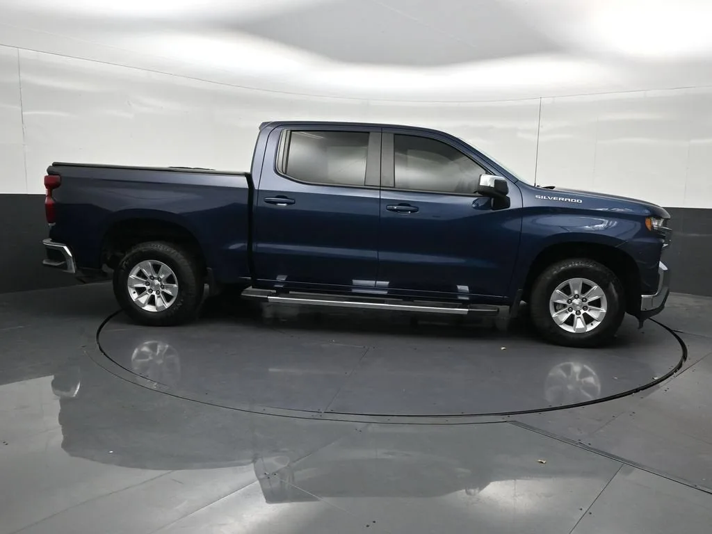 2021 Chevrolet Silverado 1500 LT photo 7