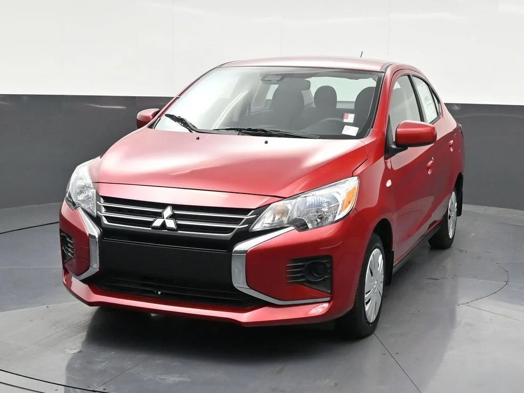 2024 Mitsubishi Mirage G4 ES photo 8