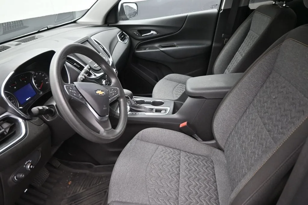 2022 Chevrolet Equinox LT photo 12