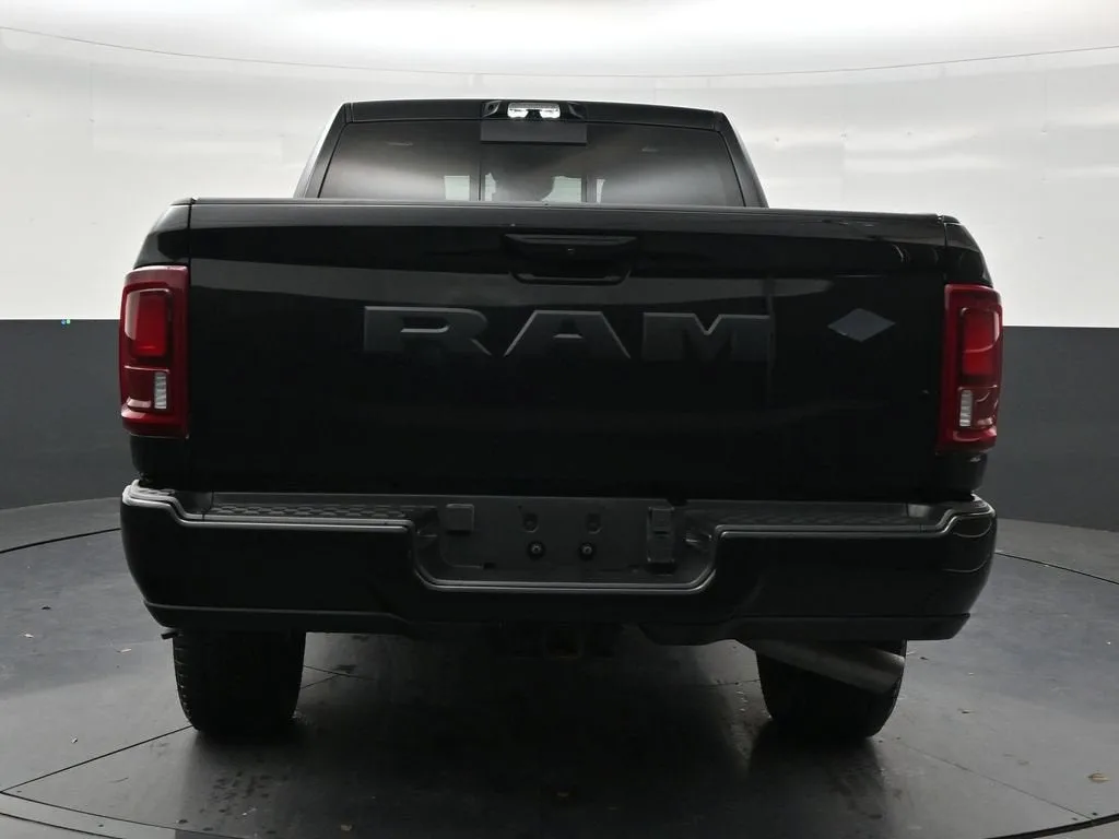 2026 RAM 2500 Limited Crew Cab 4x4 6'4" Box photo 4
