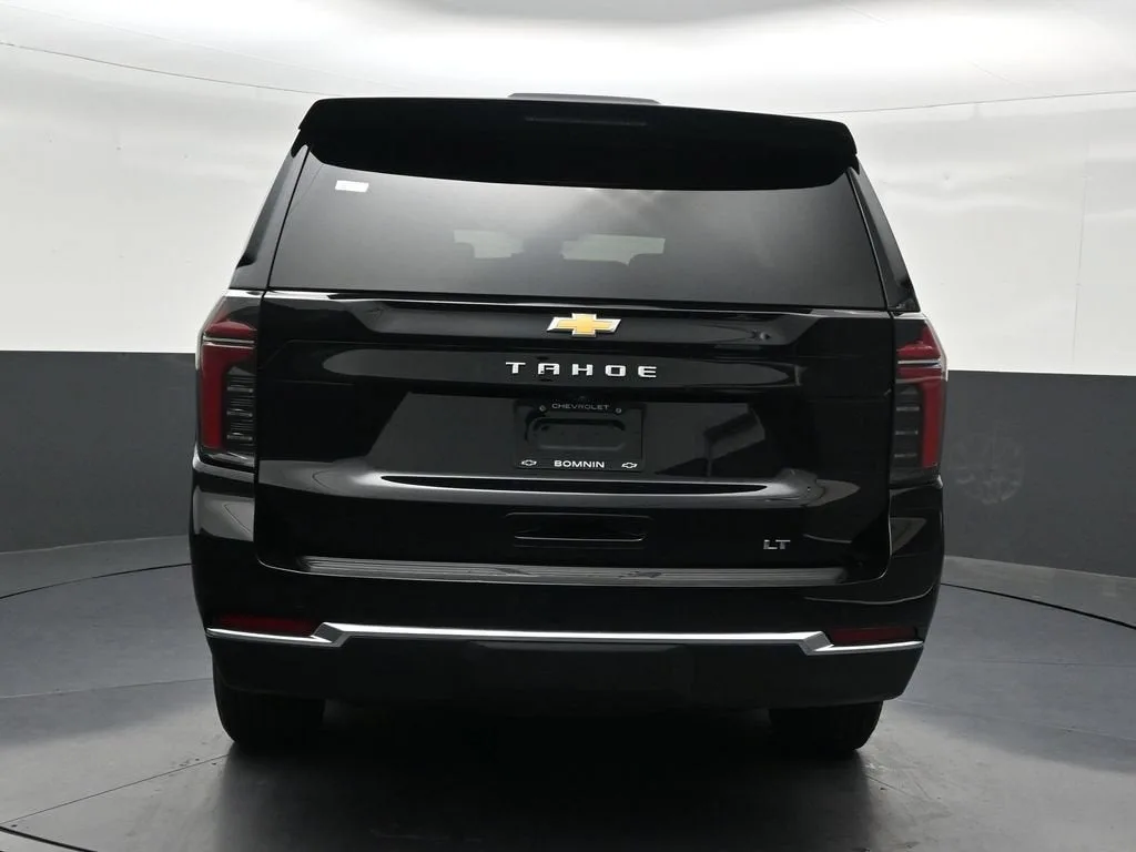 2025 Chevrolet Tahoe LT photo 4