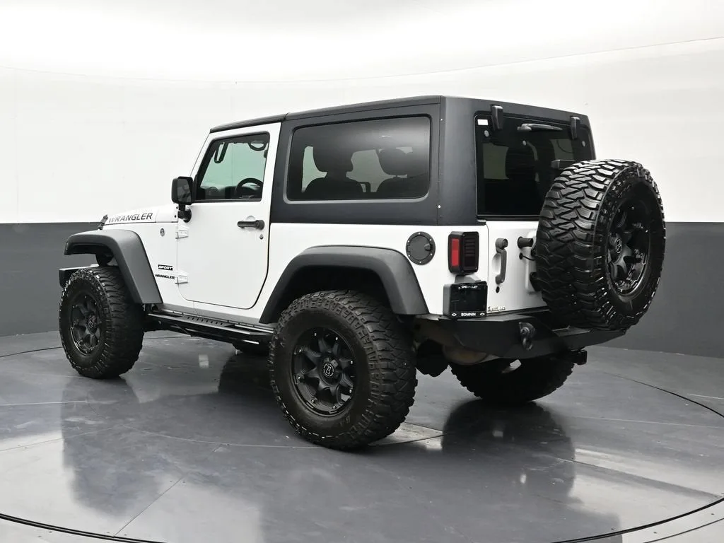 2017 Jeep Wrangler Sport photo 3
