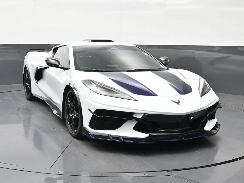 2025 Chevrolet Corvette Stingray 1LT photo 7