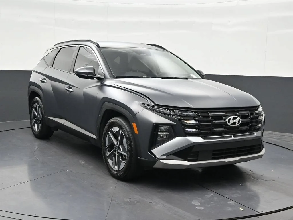2025 Hyundai Tucson SEL photo 8