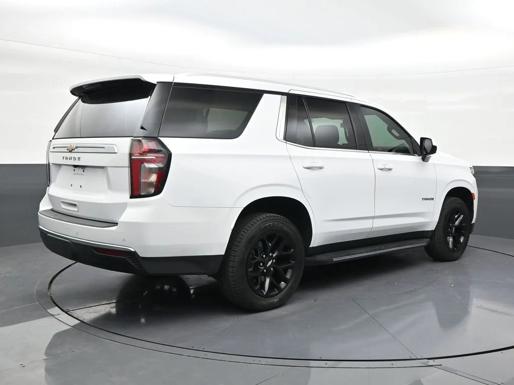 2022 Chevrolet Tahoe LS photo 5