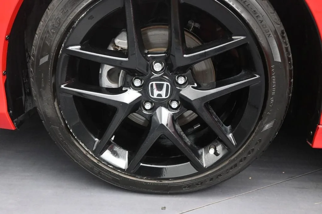 2025 Honda Civic Sedan Sport photo 11