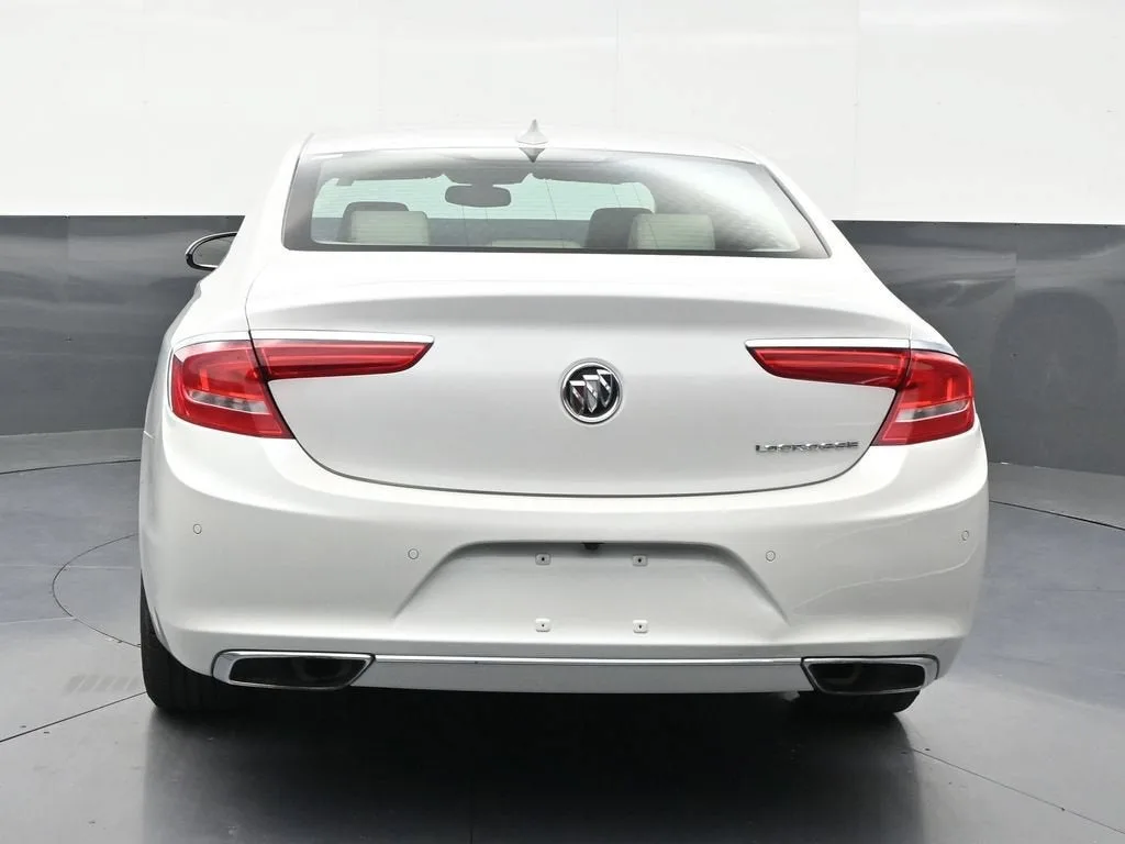 2019 Buick LaCrosse Essence photo 4