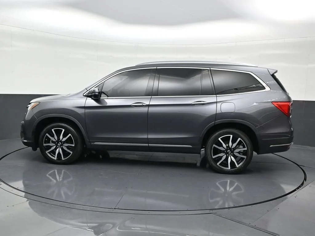 2021 Honda Pilot Elite photo 2
