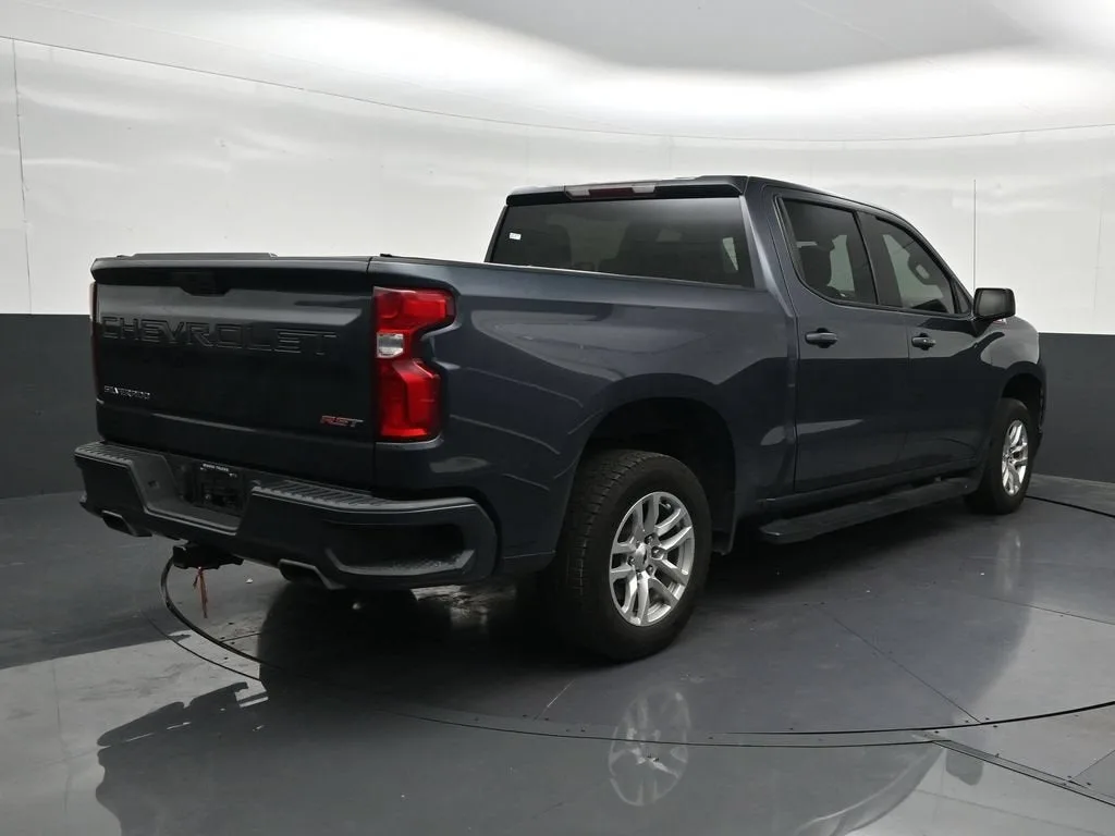 2021 Chevrolet Silverado 1500 RST photo 5