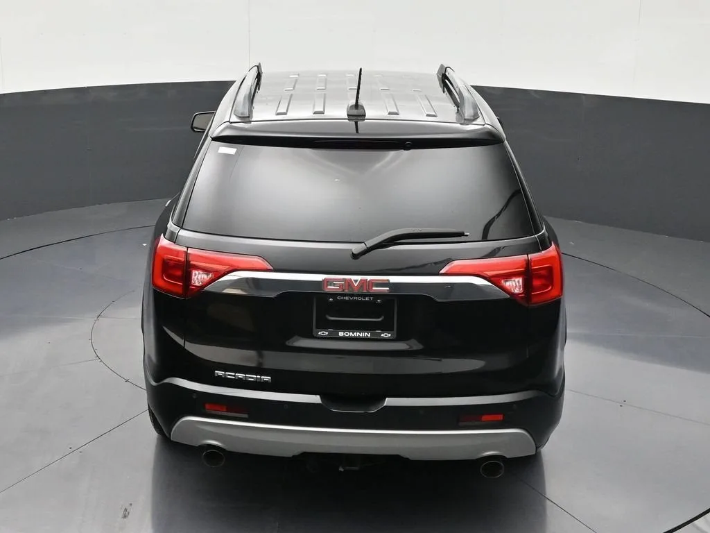 2019 GMC Acadia SLT photo 12