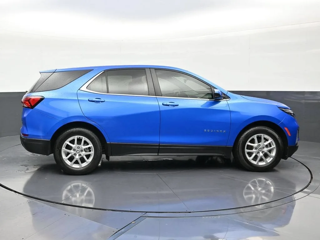 2024 Chevrolet Equinox LT photo 6