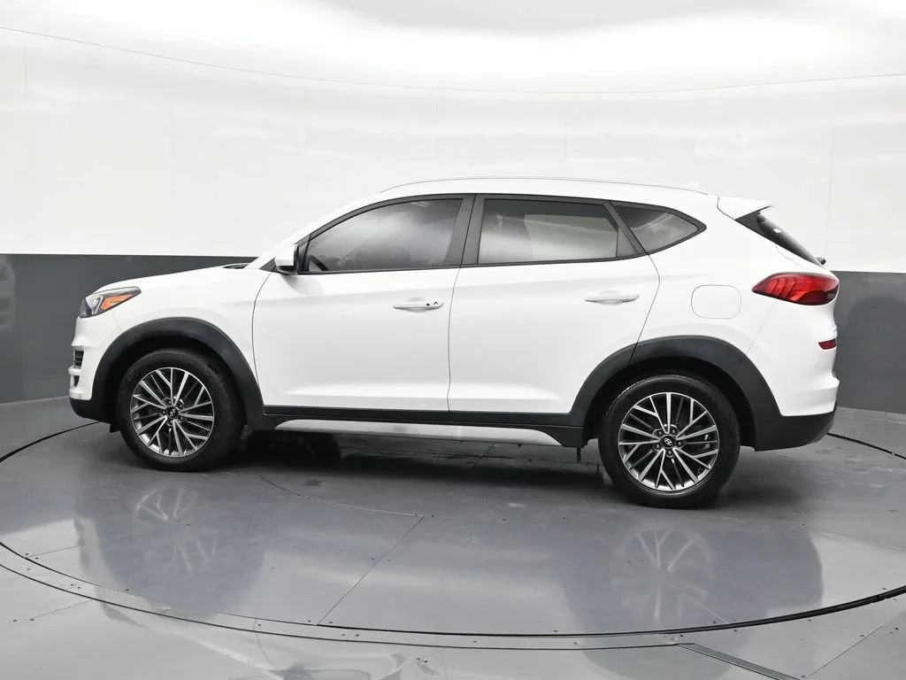 2020 Hyundai Tucson SEL photo 2