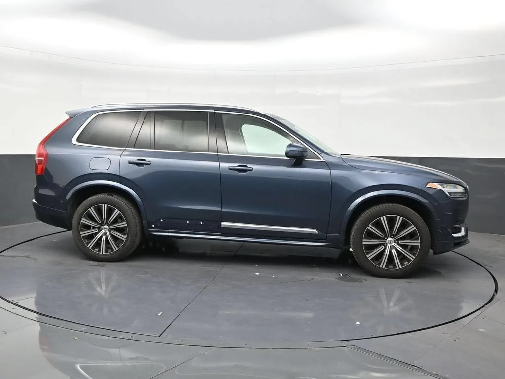 2023 Volvo XC90 Plus photo 6