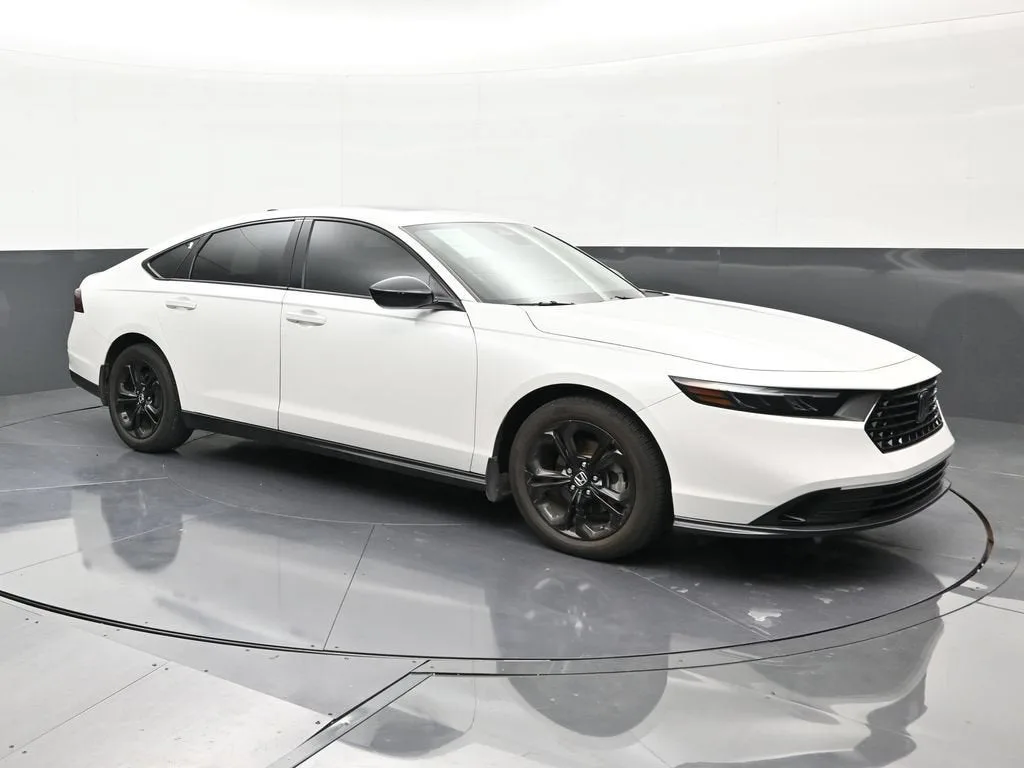 2025 Honda Accord Sedan SE photo 7