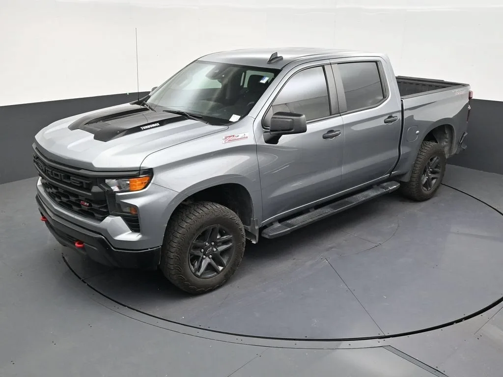2025 Chevrolet Silverado 1500 Custom Trail Boss photo 12
