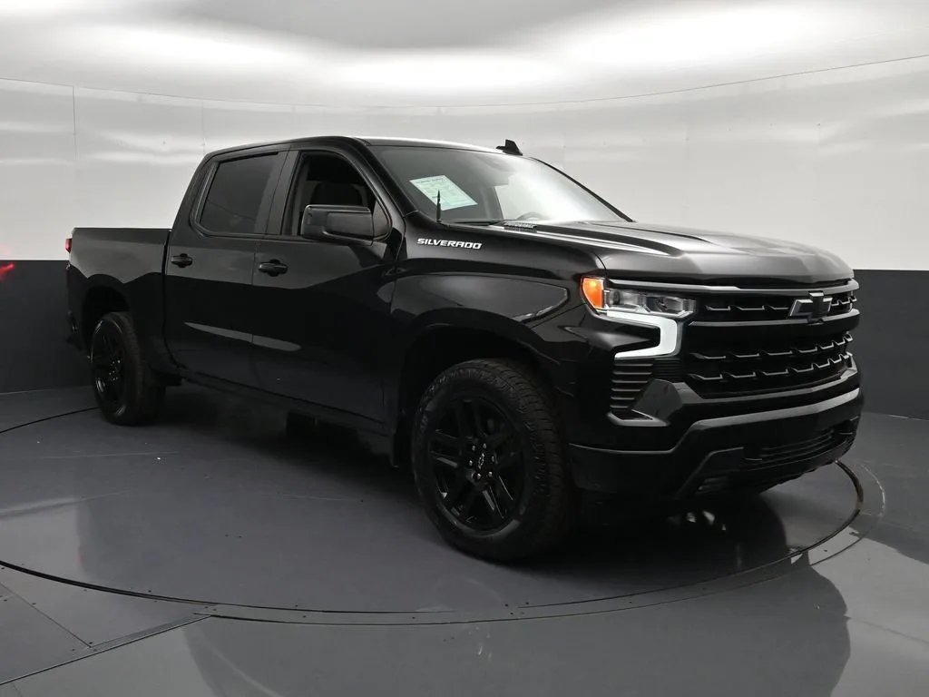 2023 Chevrolet Silverado 1500 RST photo 5