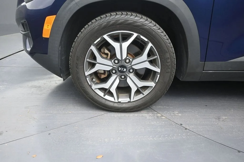 2021 Kia Seltos EX photo 9