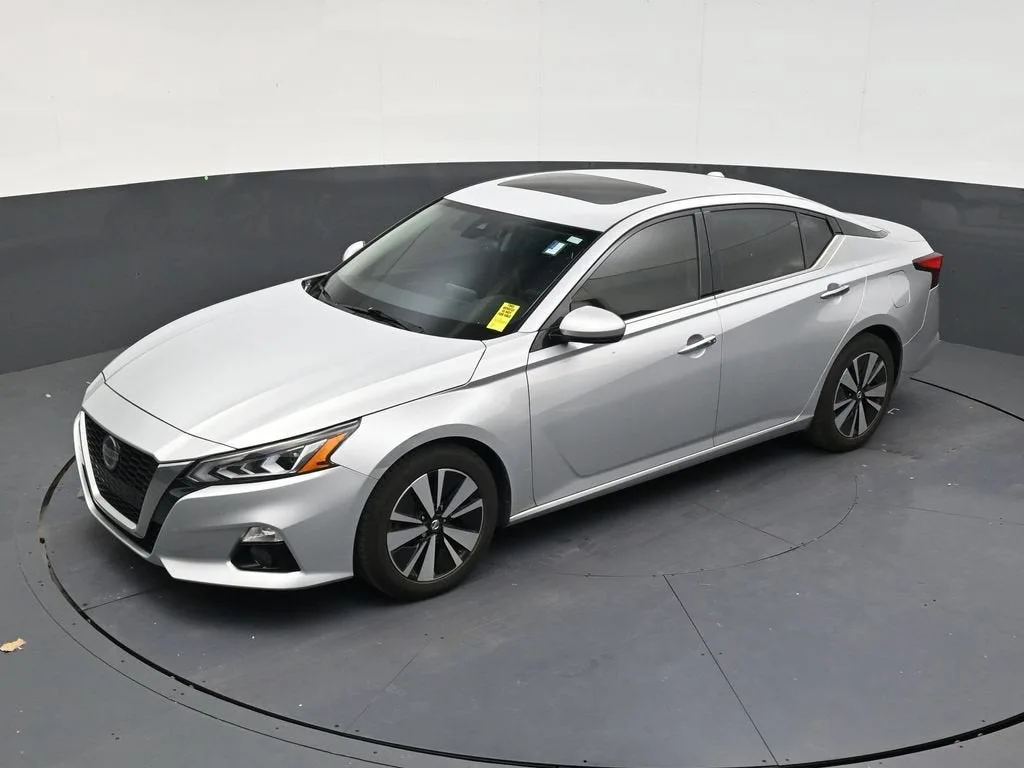 2019 Nissan Altima 2.5 SV photo 12