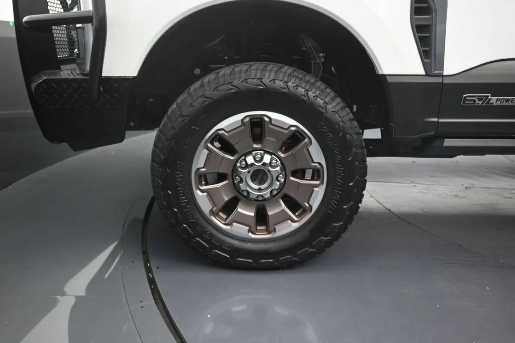 2024 Ford F-250 King Ranch photo 9
