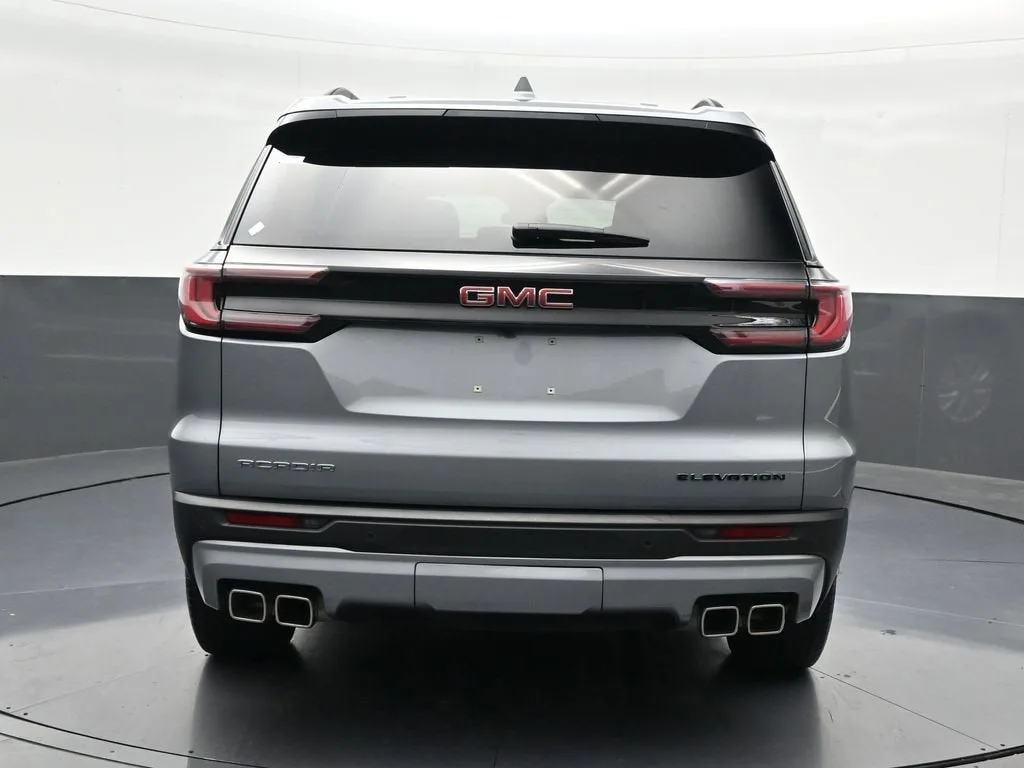 2024 GMC Acadia Elevation photo 4