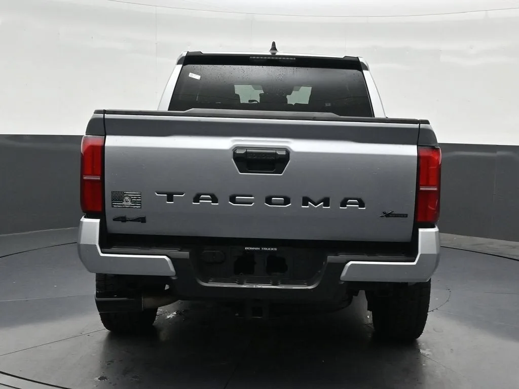 2025 Toyota Tacoma SR5 photo 4