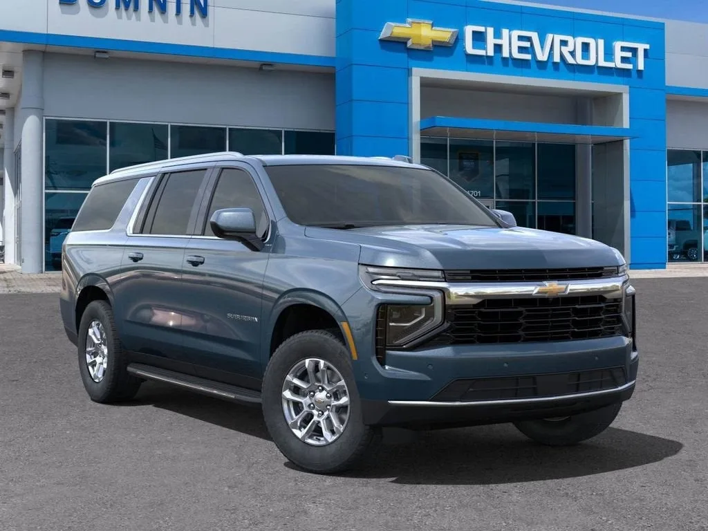 2025 Chevrolet Suburban LS photo 7