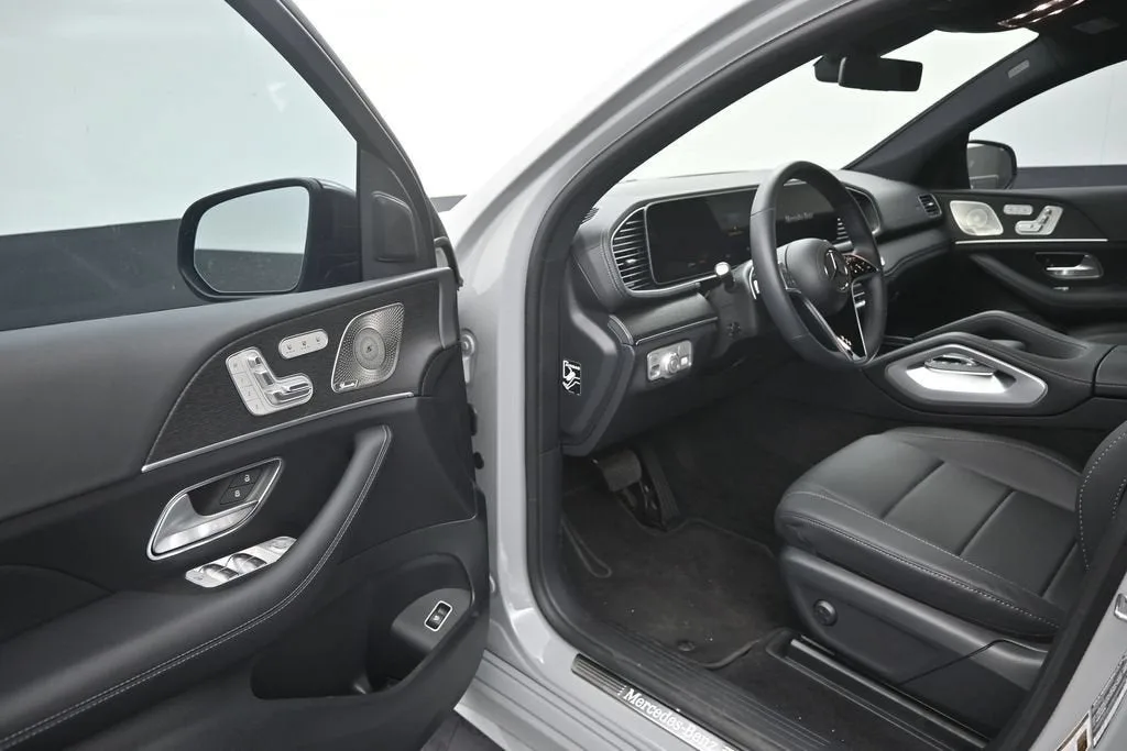 2026 Mercedes-Benz GLE 450 Coupe 4MATIC® photo 10