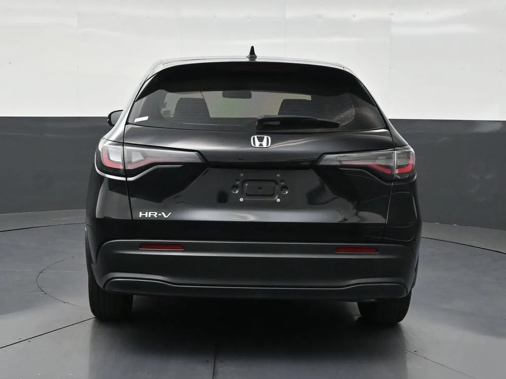 2025 Honda HR-V 2WD LX photo 4