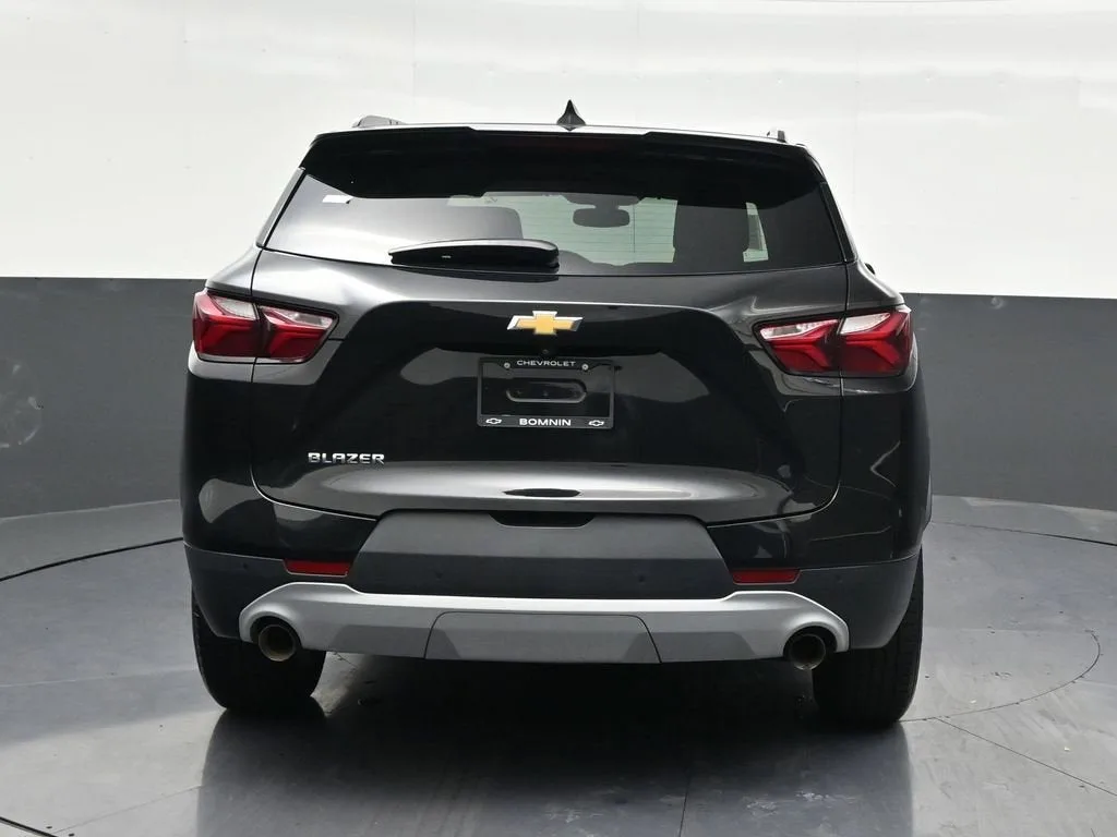 2020 Chevrolet Blazer LT photo 4