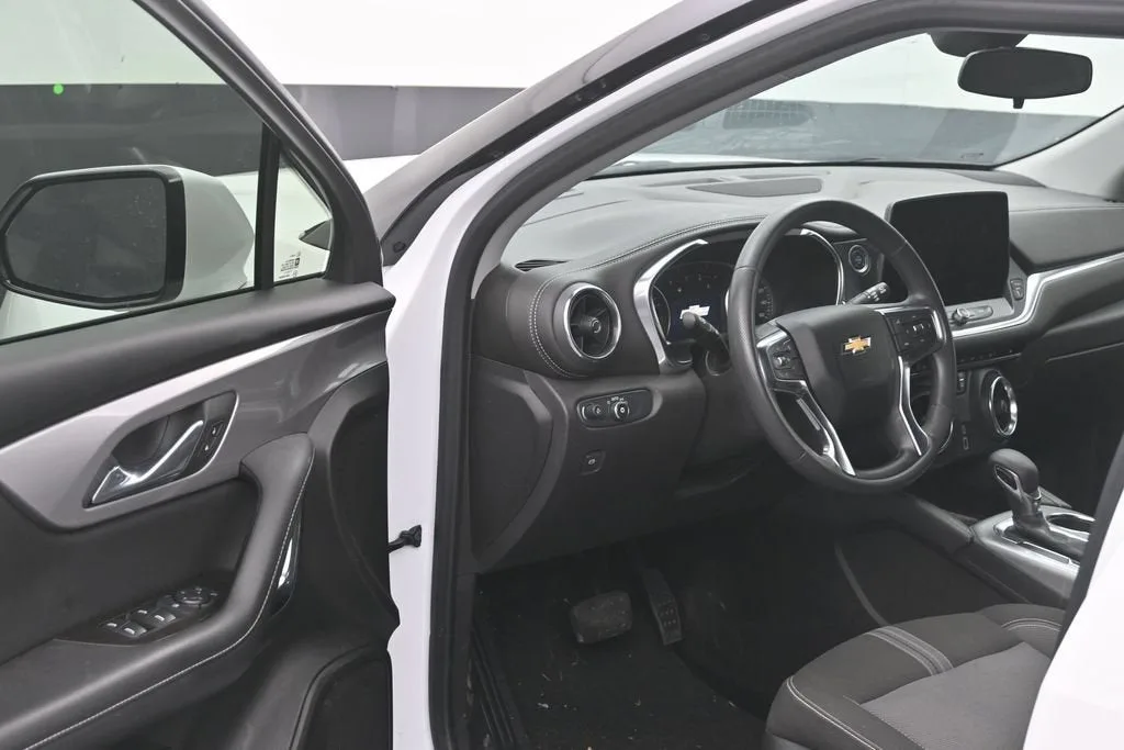 2024 Chevrolet Blazer 2LT photo 11