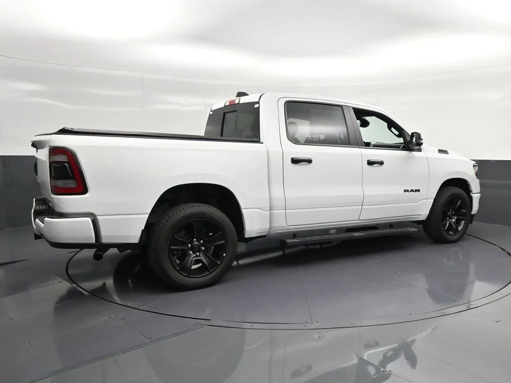 2023 RAM 1500 Big Horn/Lone Star photo 3