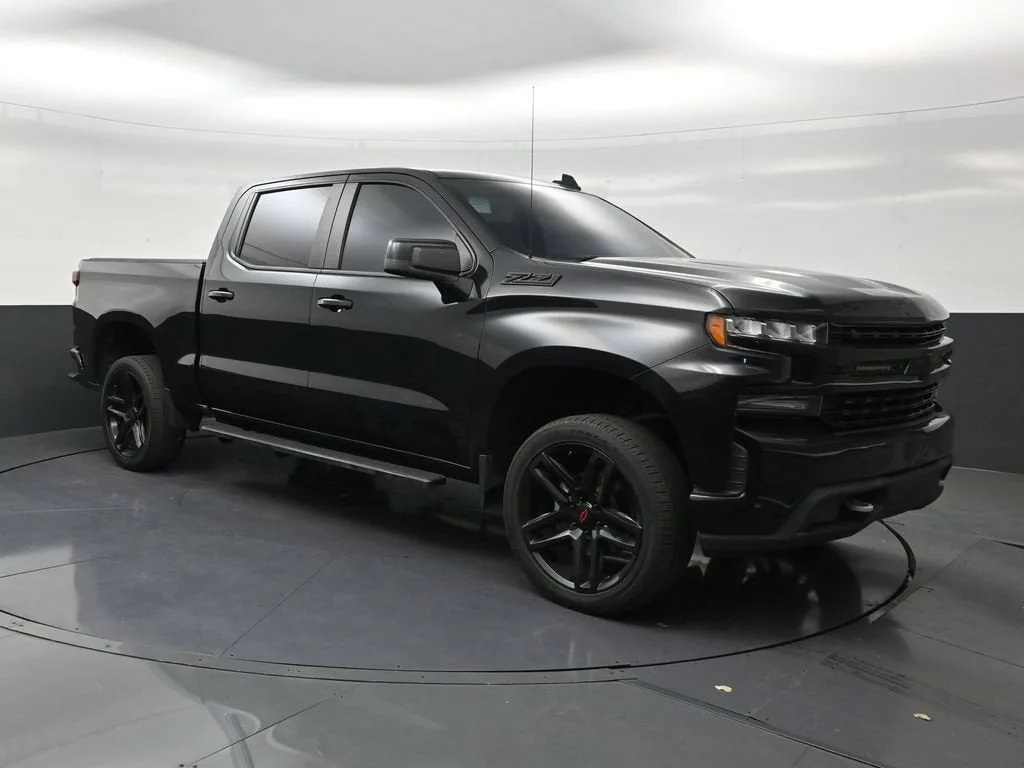 2020 Chevrolet Silverado 1500 LT Trail Boss photo 2