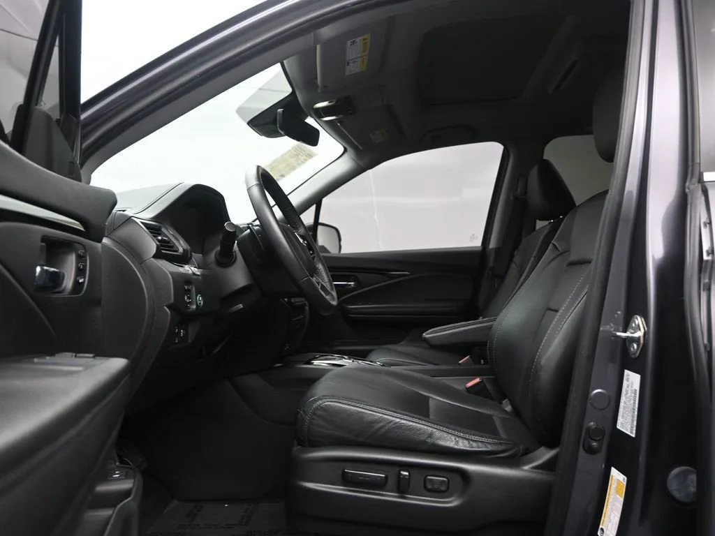 2021 Honda Pilot Elite photo 11