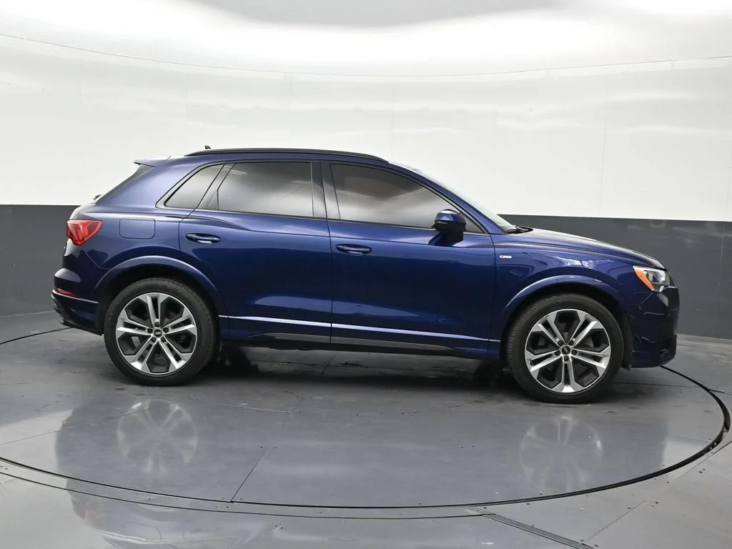 2021 Audi Q3 Premium 45 TFSI S line quattro Tiptronic photo 7