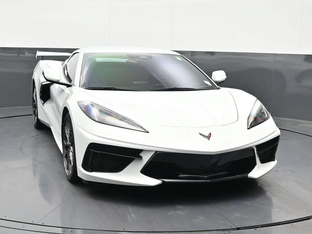 2024 Chevrolet Corvette Stingray 1LT photo 8