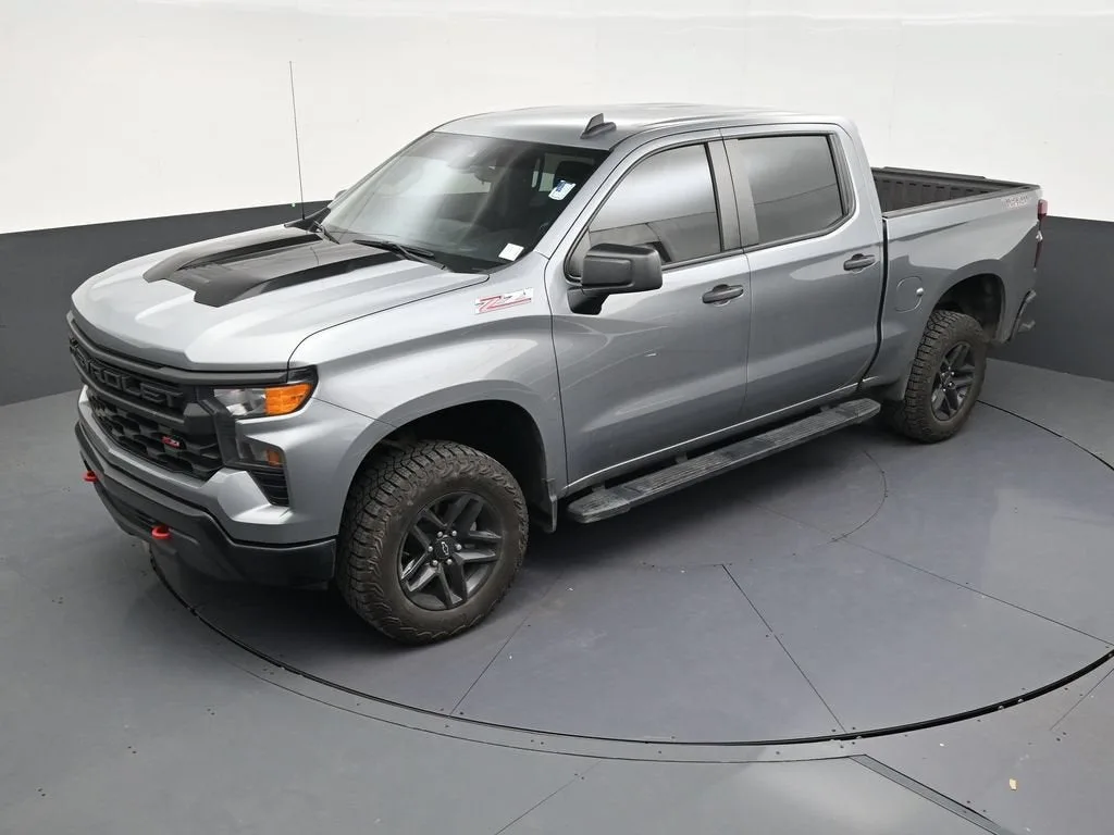 2024 Chevrolet Silverado 1500 Custom Trail Boss photo 12